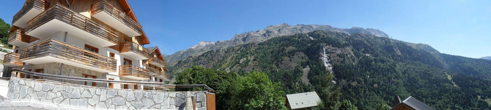 Madame Vacances Les Valmonts De Vaujany Exterior foto